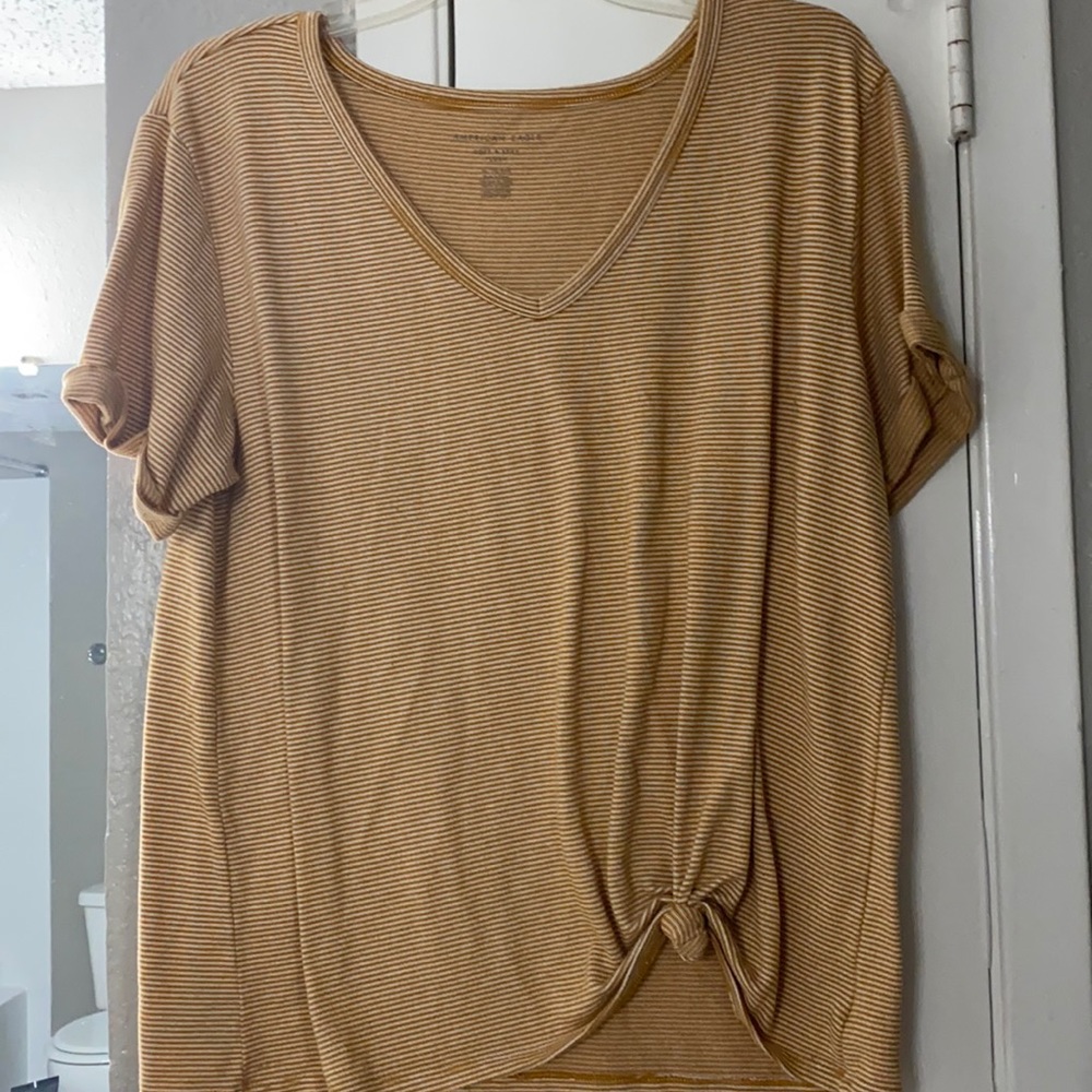 Mustard v-neck short sleeve shirt size XL